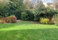 Gediegene Stadtvilla in gutem Originalzustand mit schönem Garten