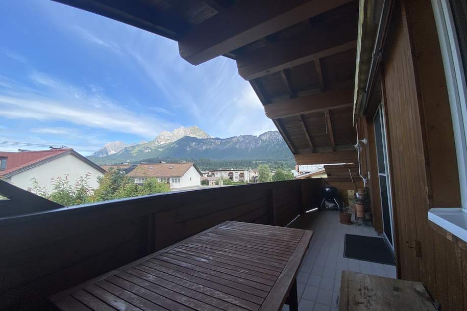Sonnige Dachgeschosswohnung mit Kaiser & Hornblick in ruhiger zentrumsnaher Lage, Wohnung-miete, 1.645,00,€, 6380 Kitzbühel