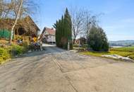 Bäuerliches Anwesen mit Kellerstöckl, Wirtschaftsgebäuden und sechs Wohneinheiten in St. Nikolai im Sausal