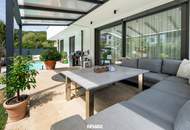 WOHNEN WIE IM EIGENEN HAUS: Gartentraum mit Pool in Grünruhelage