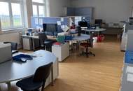 Bürogebäude nahe Haubiversum – Arbeiten mit Ötscherblick