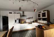 Ein ruhiger Rückzugsort mit Möglichkeiten – zwei Wohnhäuser auf großzügigem Grund