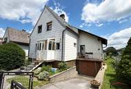 RUHELAGE - Älteres Haus mit großem Garten sucht neue Besitzer