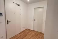 Perfekt für Singles oder Paare! Reizende, offene Loft-Wohnung oder 2 separate Zimmer mit Terrasse und Garten, Nähe Meidlinger Bahnhof!