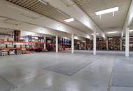Halle mit Büro