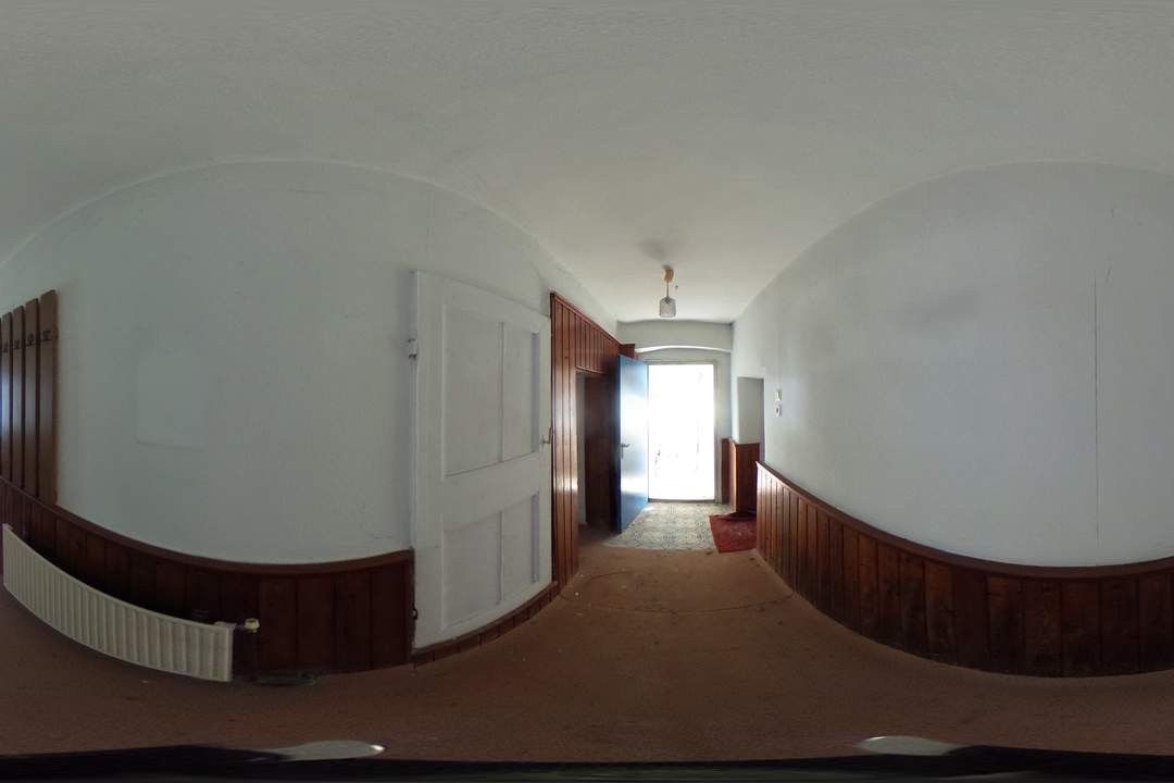 Schönes Grundstück mit Haus im Kurort Bad Pirawarth!