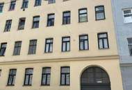 Sanierte charmante 2-Zimmer-Altbauwohnung