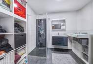 Modernisierte 2-Zimmer Gartenwohnung mit zwei Stellplätzen in ruhiger Wohnlage in Radfeld zu kaufen!