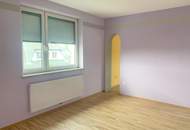 In Abwicklung! Geräumiges Miethaus , auch für zwei Familien geeignet.