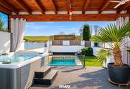 Reihenhaus mit Pool, viel Platz &amp; sonniger Lage in Steinhaus