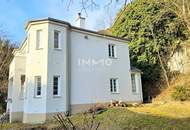 Imposante, historische Villa, generalsaniert auf außergewöhnlichem Grundstück in Baden