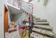 Vielseitige Gewerbe- und Wohnliegenschaft: diverse Hallenflächen, Wohngebäude und ein großzügiges Grundstück!