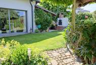 Großzügiges Einfamilienhaus mit modernem Komfort, Gartenidylle und nachhaltiger Energieversorgung