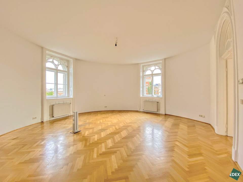 Repräsentatives Büro im Palais Schlick