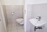 FERNBLICK, DACHGESCHOSS, 102 m2 Maisonette, 3 Zimmer, Komplettküche, Wannenbad, Parketten, Innstraße