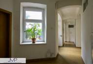 KLeineres und ruhig gelegenes Zinshaus aus Familienbesitz mit 4 freien Einheiten!