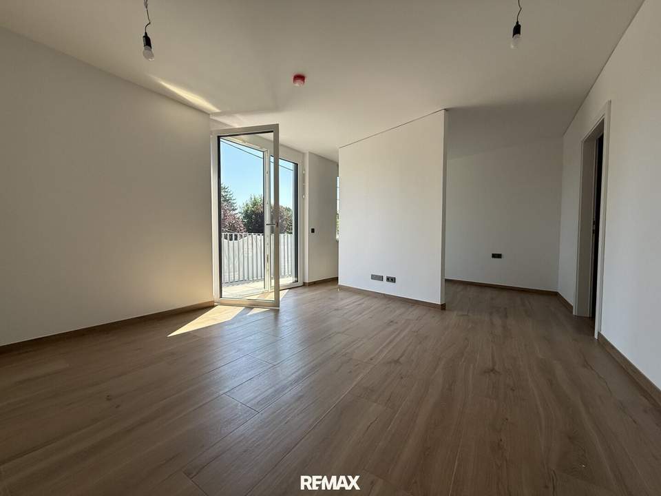 1-Zimmer-Erstbezug mit Balkon – Top-Lage &amp; bezugsfertig!