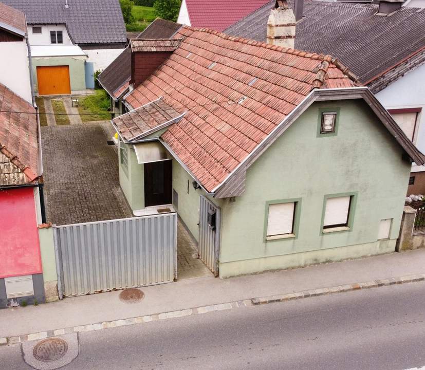 Gepflegtes Einfamilienhaus mit Garten