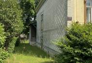 Altbauvilla aus der Jahrhundertwende auf einem ca. 1.770 m² Grundstück