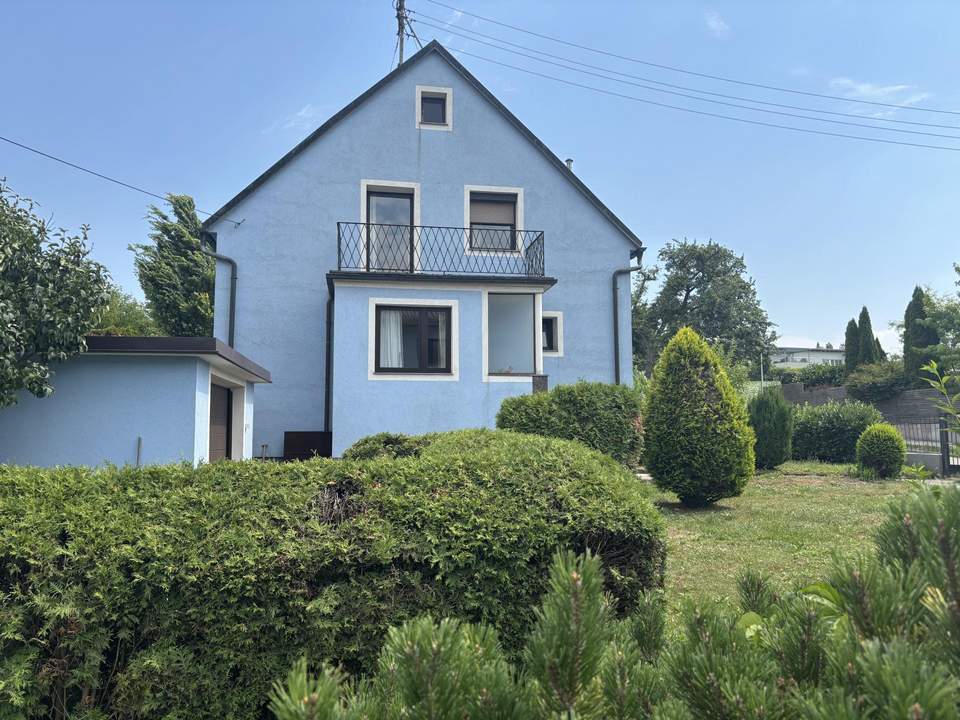 Sanierungsbedürftiges Wohnhaus in attraktiver Lage