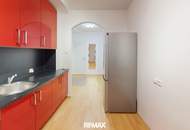 Innenhofseitige 2-Zimmer-Wohnung mit verglaster Loggia in U6-Nähe!