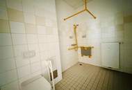 +++ ABSOLUT ZENTRAL +++ Barrierefreie 2-3 Zimmer-Wohnung mit Balkon nahe Annenstrasse/Rosseggerhaus