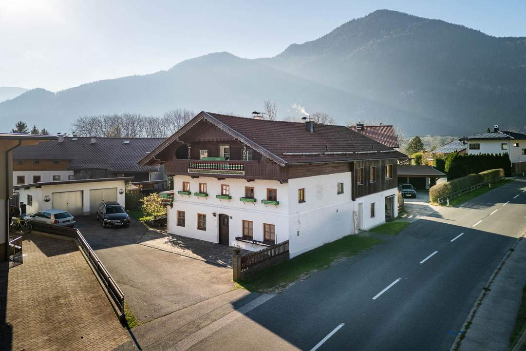 Großzügige Doppelhaushälfte im Landhausstil in Erl zu kaufen!