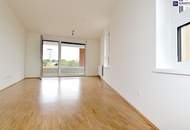 Herrliche Drei-Zimmer-Wohnung mit riesigen FREIFLÄCHEN und Garagenplatz! Schlossbergblick!