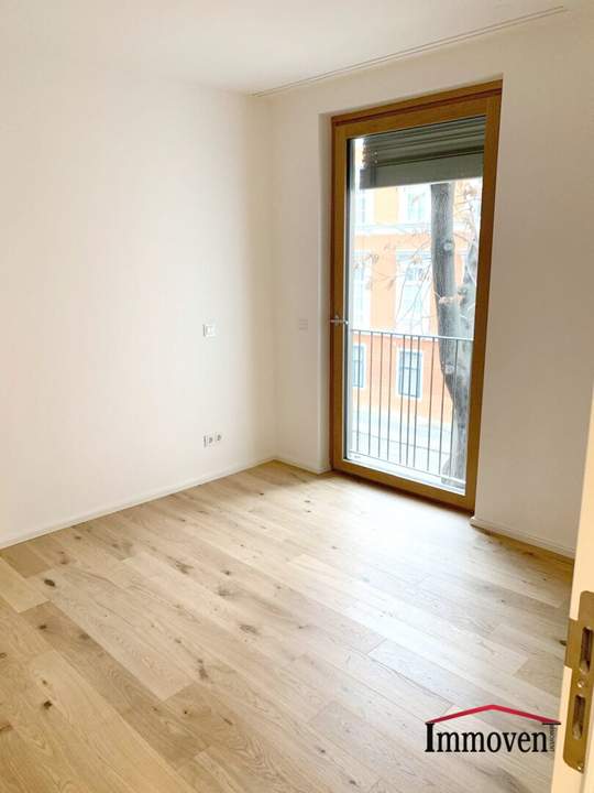 TOPLAGE und ERSTBEZUG: Straßenseitige, moderne 2-Zimmerwohnung mit Loggia! Besichtigung ab Ende Jänner/Anfang Februar 2025 - Vormerkung schon jetzt möglich!