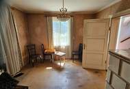 Sanierungsbedürftiges kleines Haus in Top Lage