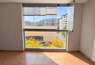 Großzügige 4-Zimmer-Wohnung mit Loggia, Pool und Wellnessangebot in 1100 Wien