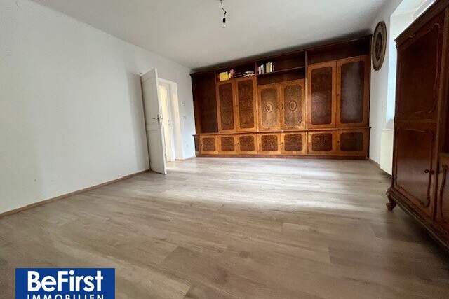 Perfekt für Sanierer - Vier Wohnungen (2-3 Zimmer) in ruhiger Lage von Floridsdorf, Wohnung-kauf, 800.000,€, 1210 Wien 21., Floridsdorf