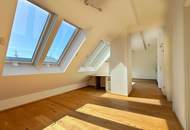 Hell und sonnig: 2 Zimmer DG-Wohnung mit Terrasse und Garagenplatz 🏖️