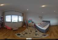 Traumhaftes Wohngefühl - top ausgestattetes Haus mit gemütlicher Terrasse, Garten und 2 Autoabstellplätzen!