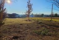 Baugrund mit Ferienhaus in Ostermiething