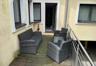 "Großzügige 215 m² Wohnung mit 35 m² Terrasse in Innenhoflage!"
