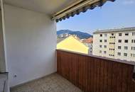 Großzügige 3-Zimmerwohnung mit Loggia