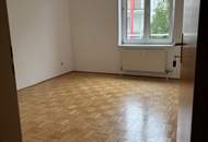 Herbstspaziergänge an der Traun & Shopping ums Eck – 2-Zimmer-Wohnung inkl. Loggia nähe IKEA & Haid Center! Ab 01. November 2025!