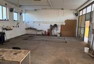 Große Werkstatt/Halle mit Hebebühne zu vermieten (Provisionsfrei)