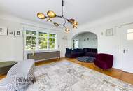 Ästhetische Villa am Stadtrand mit Park