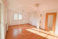 Charmantes, renovierungsbedürftiges Haus in schöner Umgebung!