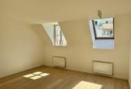 Wohnen über den Dächern! Dachmaisonette mit Terrasse beim Schlossquadrat