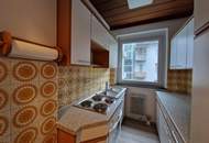 TOP Lage: 2-Zimmer-Wohnung mit Loggia und Blick ins Grüne