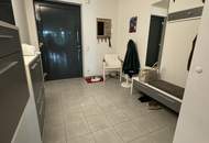 TOP ! Koffer packen und einziehen - große, moderne und geschmackvoll möblierte 6-Zi Wohnung in schöner Lage !
