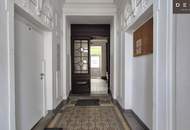 | 2 ZIMMER | LICHTDURCHFLUTET | VIEL POTENTIAL |