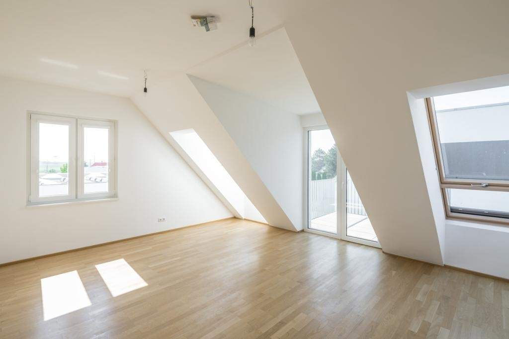 Sonnige Dachgeschosswohnung mit großem Balkon ++ RUSTENFELD SIEDLUNG