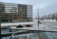 UNBEFRISTET: 2 Zimmer mit Loggia und vielen Extras im Haus nahe Belvedere!