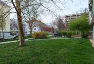 Anlegerwohnung in stilvollem Altbau mit rund 3,50% Rendite