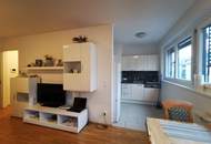 Teilmöblierte 2 -Zimmer-Wohnung mit Loggia und extras im Haus!