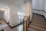 ***NEU*** Vollmöblierte, neuwertige Wohnung in wunderschönem Altbau